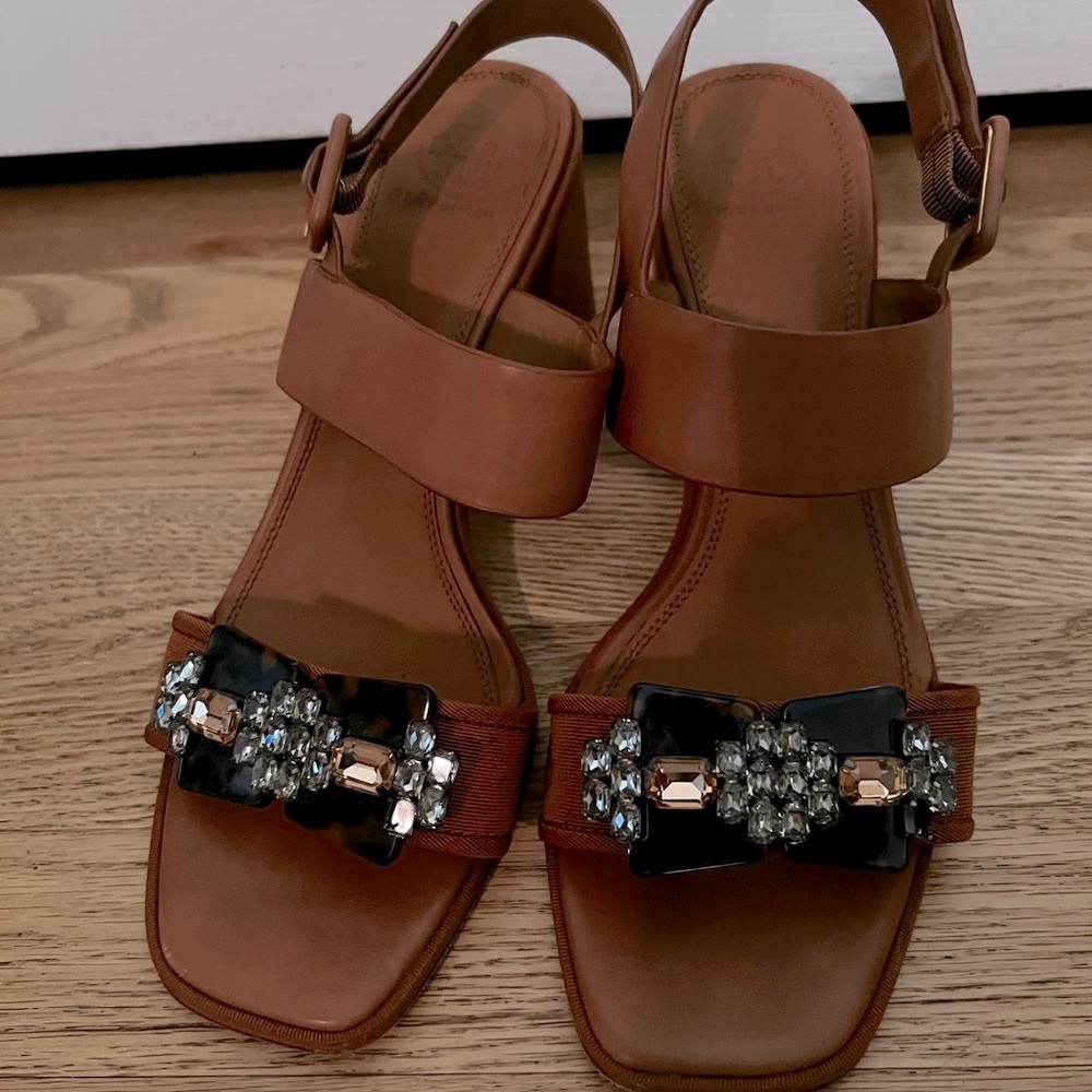 Tory Burch Brown and Black Sandals with Crystal Embellishments